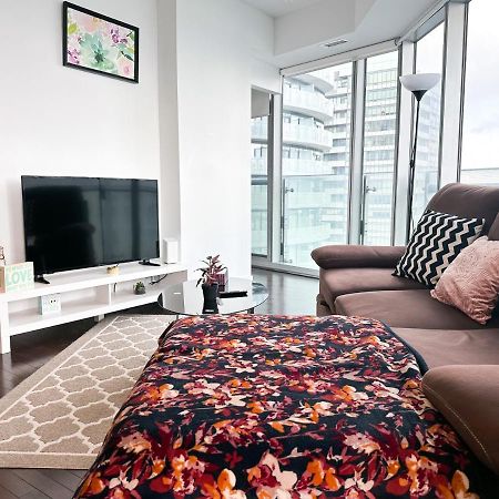 Luxury 2 Bedrooms With Lakeview Cn Tower Entertainment District Rogers Centre Toronto Exteriér fotografie