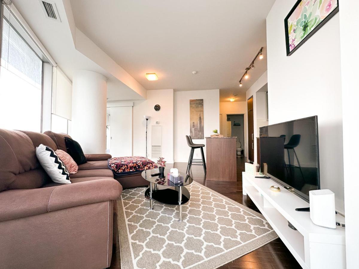 Luxury 2 Bedrooms With Lakeview Cn Tower Entertainment District Rogers Centre Toronto Exteriér fotografie