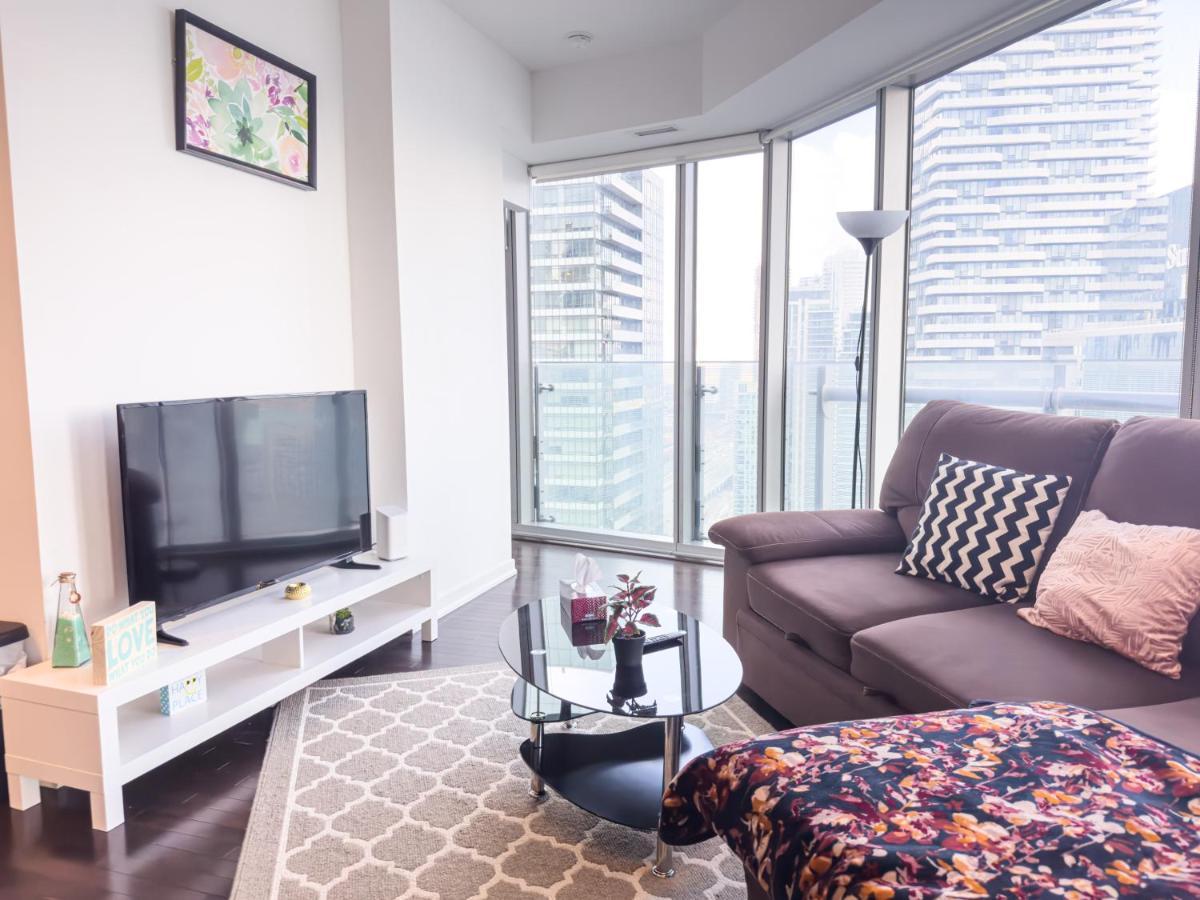Luxury 2 Bedrooms With Lakeview Cn Tower Entertainment District Rogers Centre Toronto Exteriér fotografie