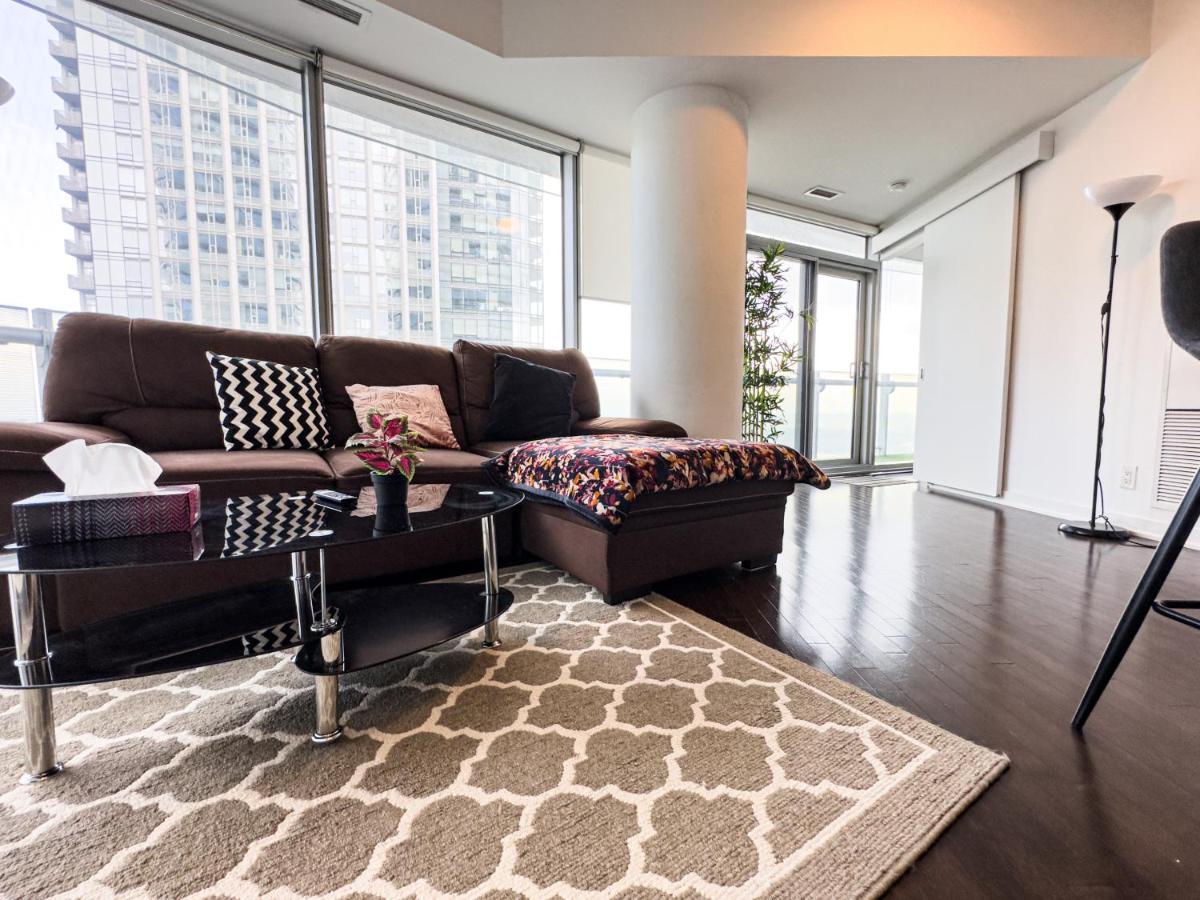 Luxury 2 Bedrooms With Lakeview Cn Tower Entertainment District Rogers Centre Toronto Exteriér fotografie