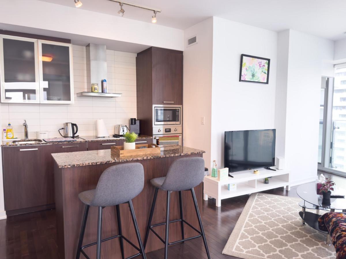 Luxury 2 Bedrooms With Lakeview Cn Tower Entertainment District Rogers Centre Toronto Exteriér fotografie